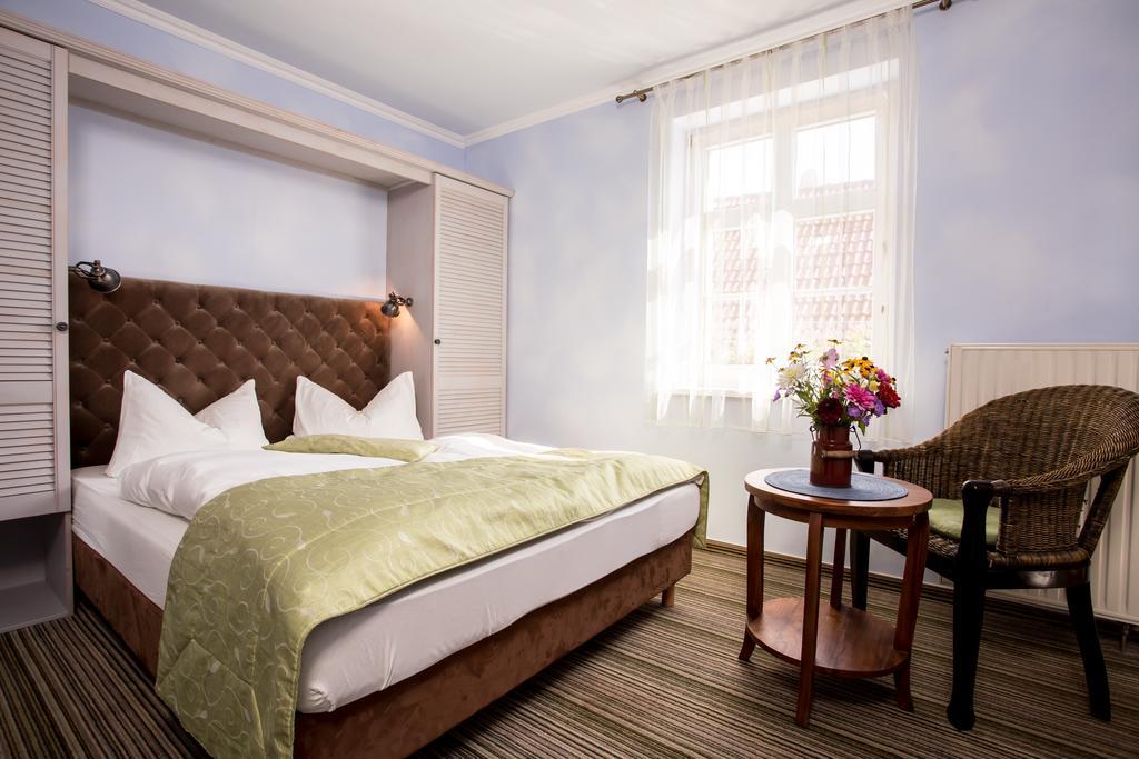 Up Hus Hotel Neuruppin Room photo