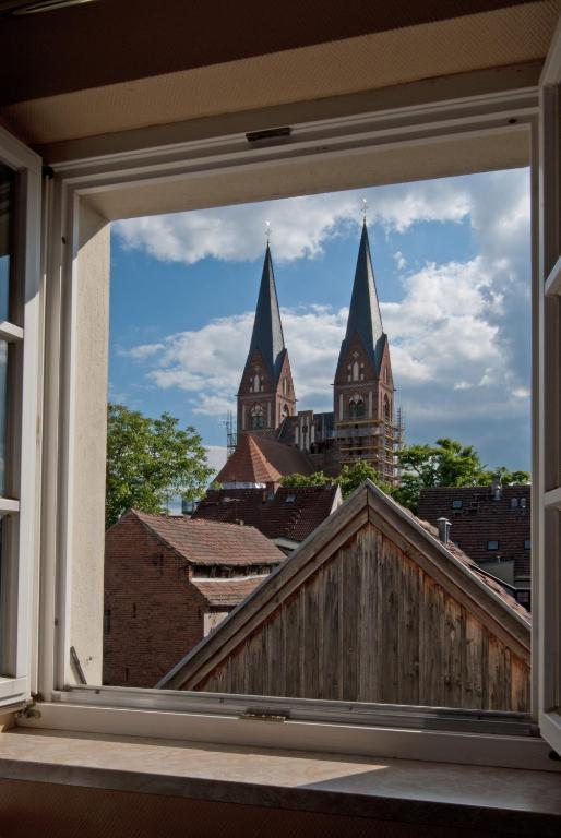 Up Hus Hotel Neuruppin Exterior photo